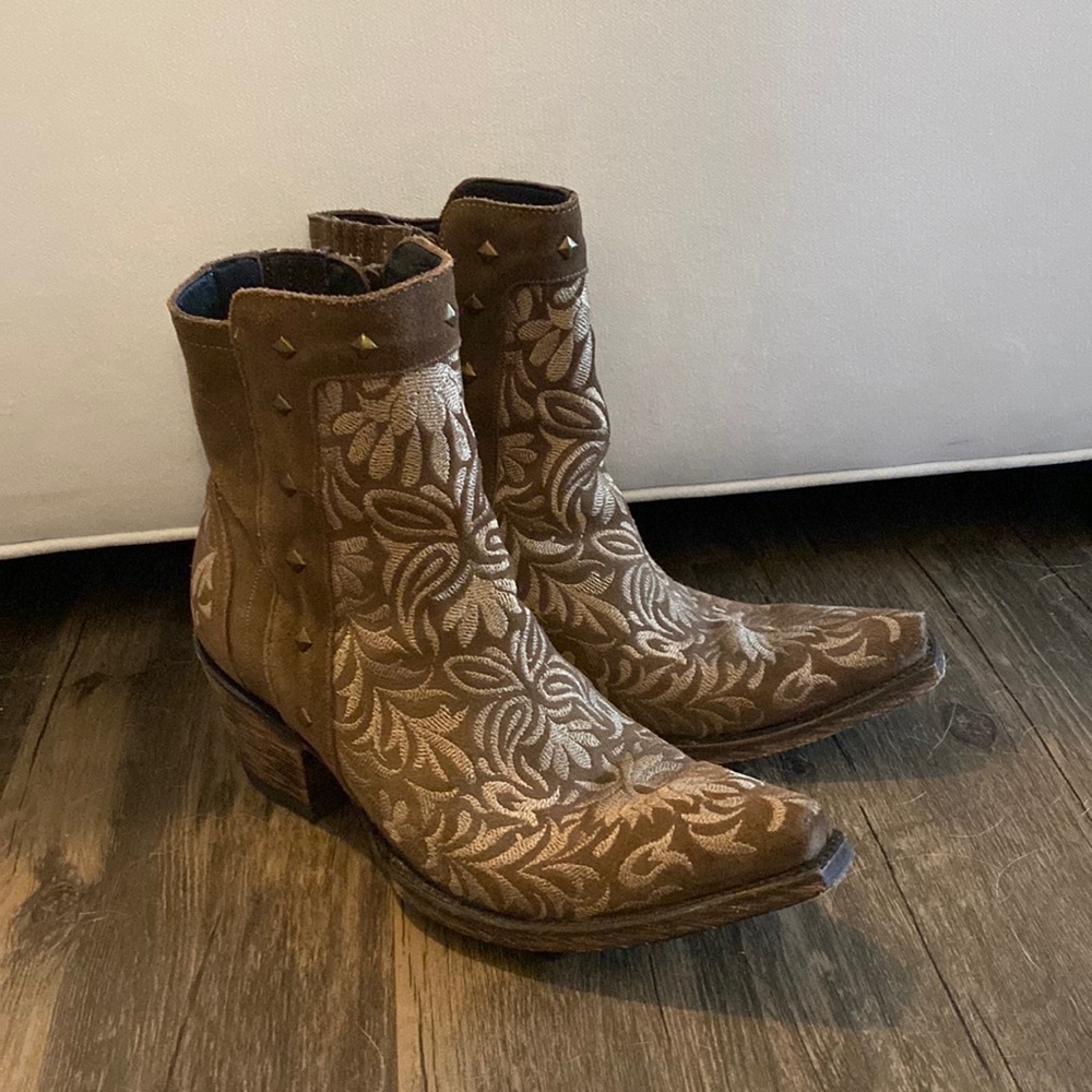 SUEDE OLD GRINGO 7.5